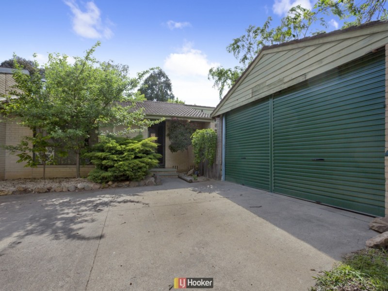 11 Packham Place, Charnwood ACT 2615