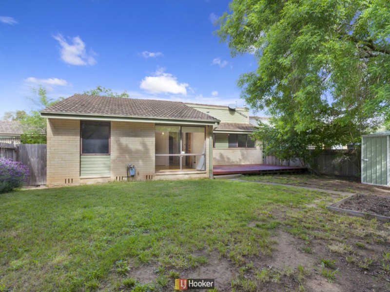 11 Packham Place, Charnwood ACT 2615
