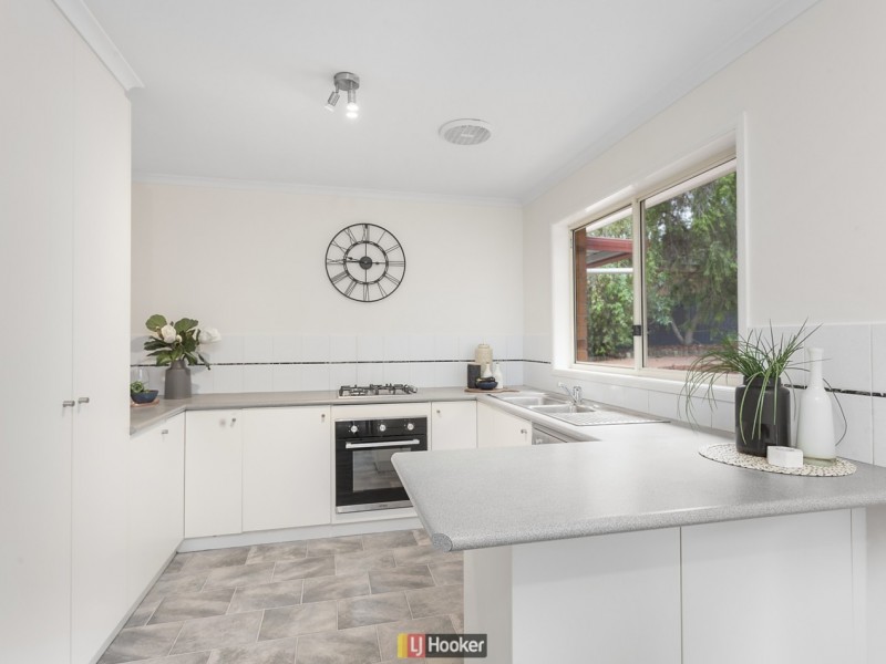 27 Warabin Crescent, Ngunnawal ACT 2913