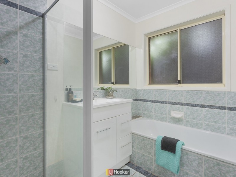 27 Warabin Crescent, Ngunnawal ACT 2913