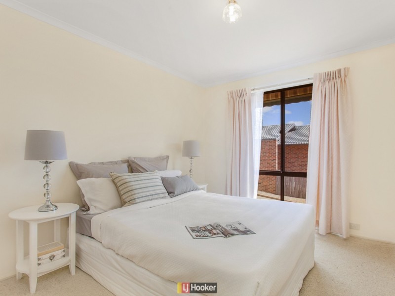 37 Ennor Crescent, Florey ACT 2615