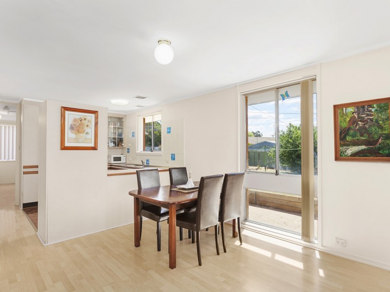 6 Longworth Place, Holt ACT 2615