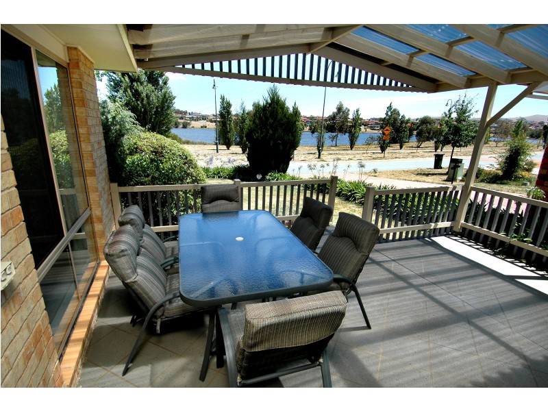 1 Brolga Place, Nicholls ACT 2913