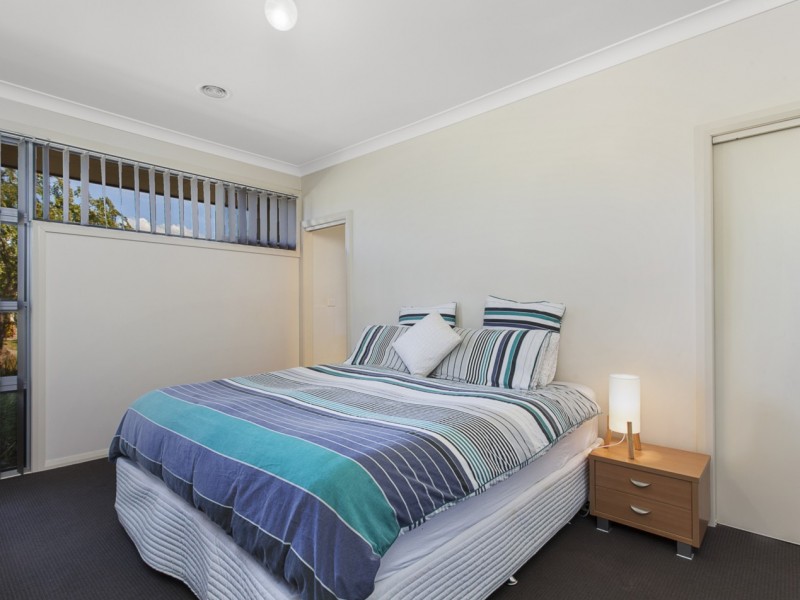 68 Chance Street, Crace ACT 2911