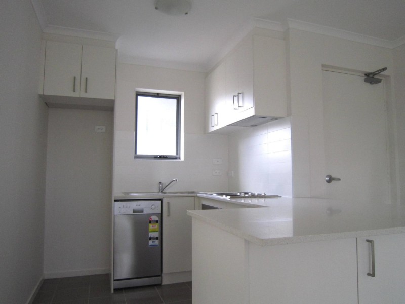 4/75 Elizabeth Jolly Street, Franklin ACT 2913