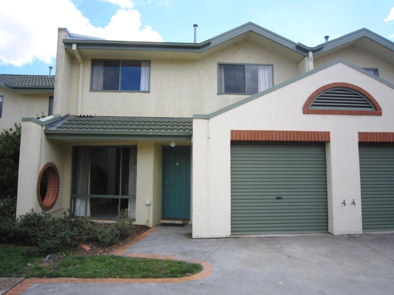 23/10 Federal Highway, Watson ACT 2602