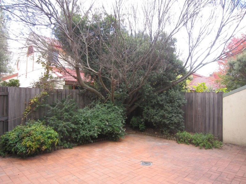23/10 Federal Highway, Watson ACT 2602