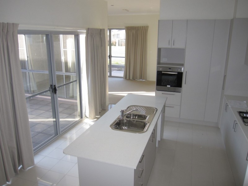 72 Thynne Street, Bruce ACT 2617