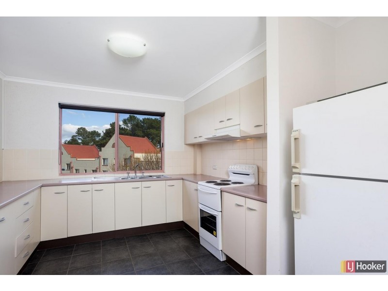 2/139 Port Jackson Circuit, Phillip ACT 2606