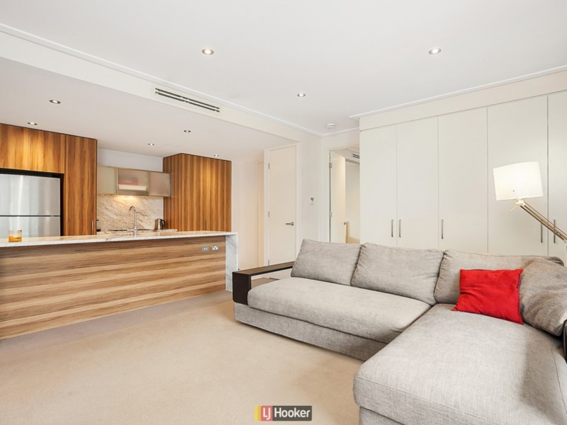 8/15 Coranderrk Street, City ACT 2601
