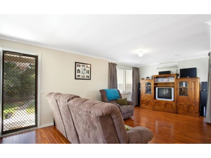 7 Moulder Court, Charnwood ACT 2615