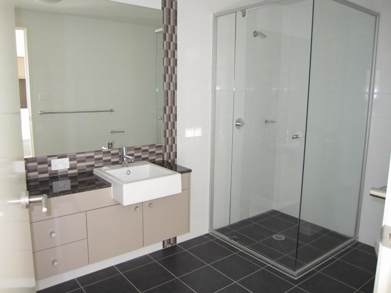 83/57 Benjimain Way, Belconnen ACT 2617
