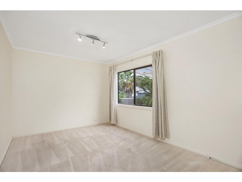 50 Belconnen Way, Page ACT 2614