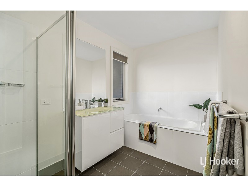 30 Turbayne Crescent, Forde ACT 2914