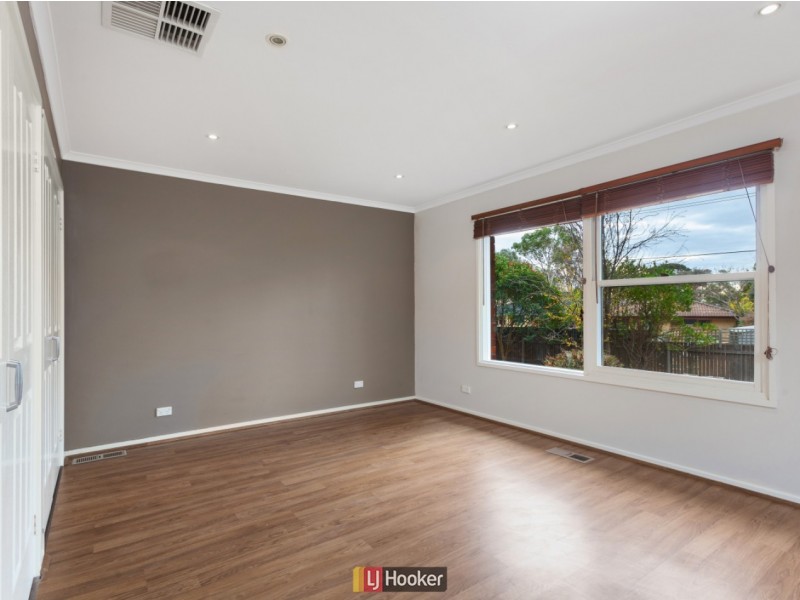 19 Gillespie Street, Weetangera ACT 2614