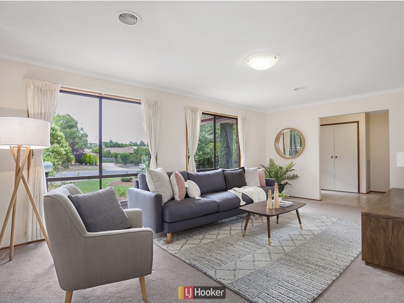 13 Edman Close, Florey ACT 2615
