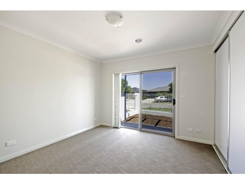 38 Nullarbor Avenue, Franklin ACT 2913