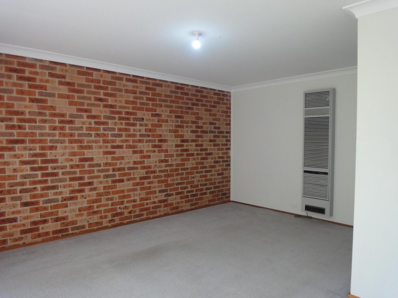2/3 Tenison Woods Circuit, Bonython ACT 2905