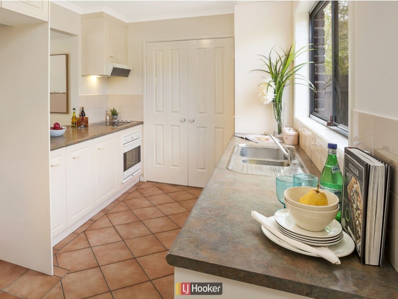 1/30 Lyttleton Crescent, Cook ACT 2614