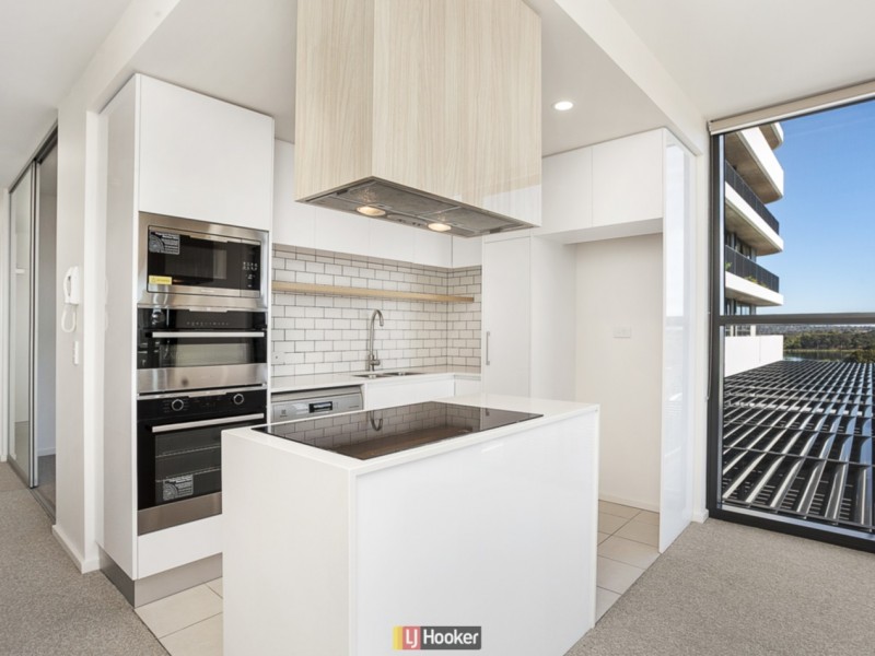 611/120 Eastern Valley Way, Belconnen ACT 2617