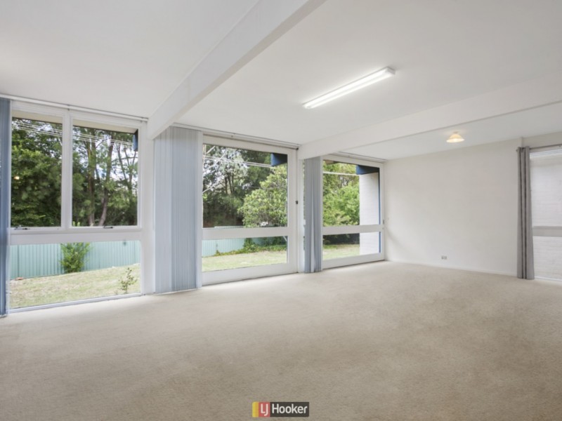 55 Blackman Crescent, Macquarie ACT 2614