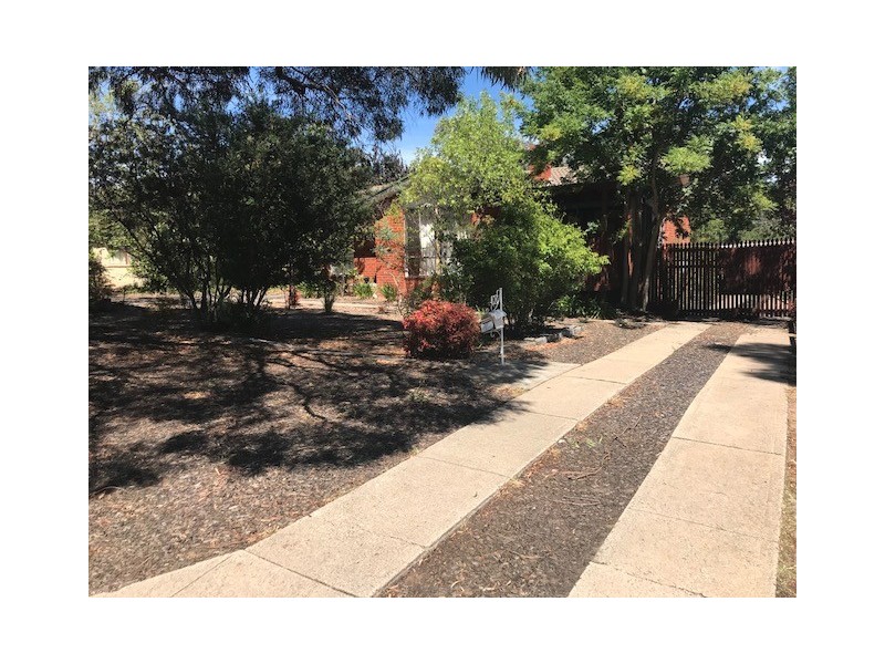 10 Jindivik Place, Scullin ACT 2614