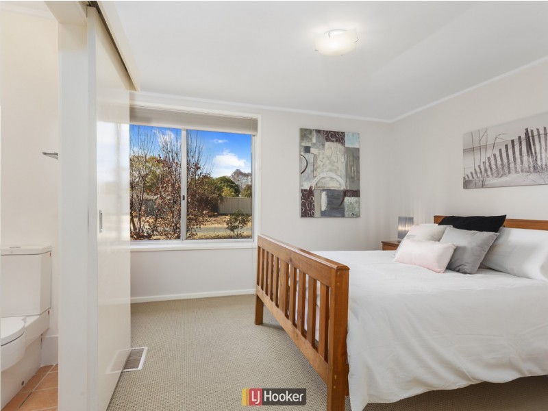 11 Graham Street, Macgregor ACT 2615