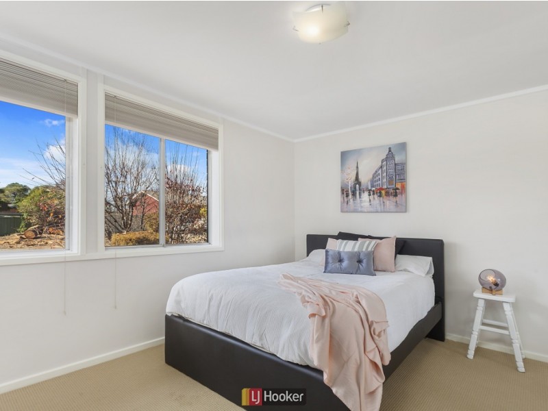 11 Graham Street, Macgregor ACT 2615