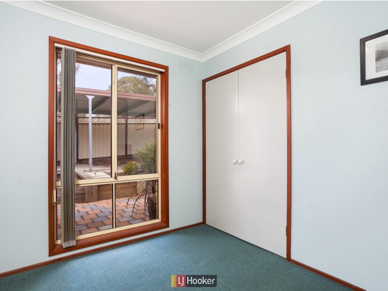 9 Randall Close, Dunlop ACT 2615