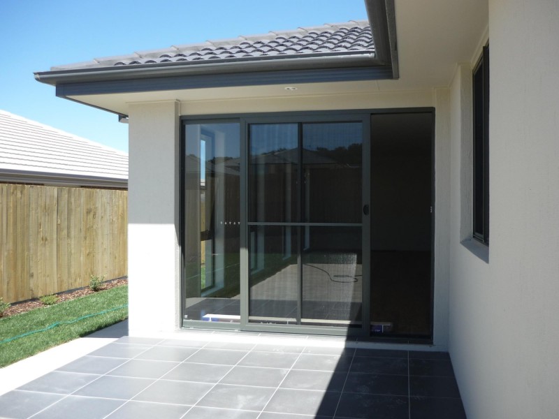 18 Wighton Terrace, Casey ACT 2913