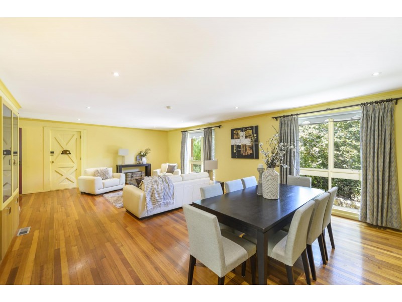 37 McLachlan Crescent, Weetangera ACT 2614