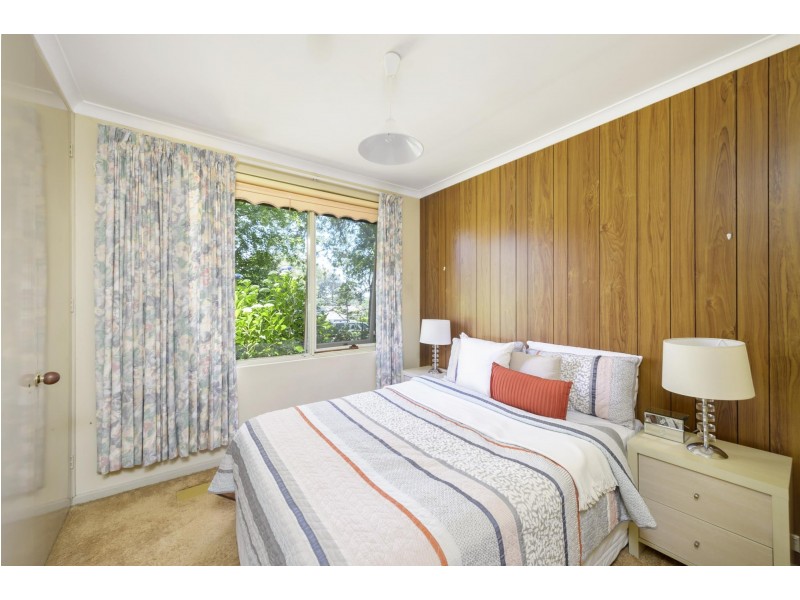 37 McLachlan Crescent, Weetangera ACT 2614