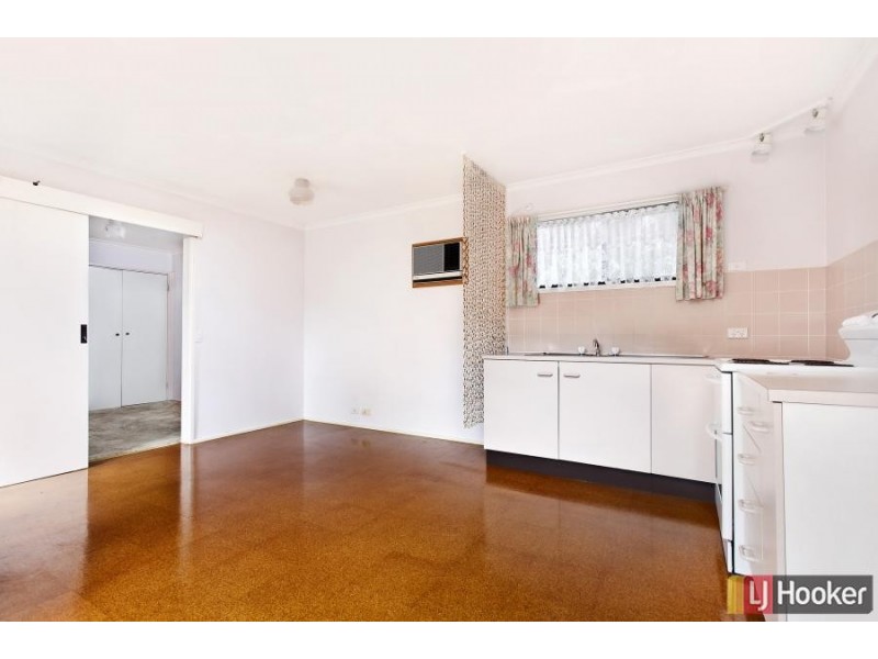 1b Moorehead Place, Latham ACT 2615