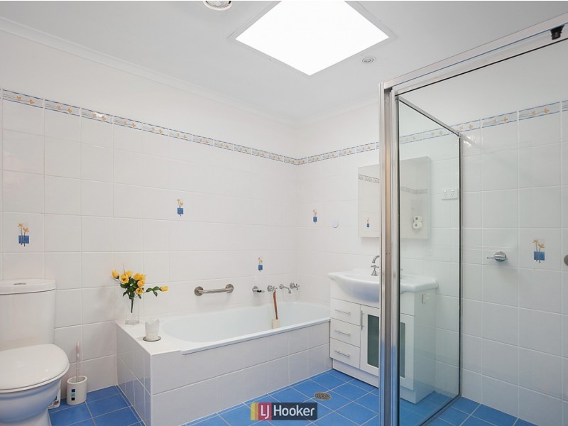 6 Hickson Place, Monash ACT 2904