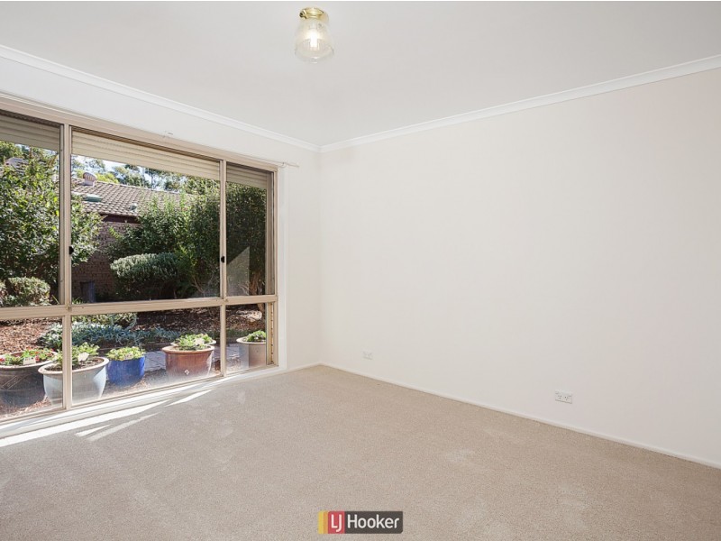 6 Hickson Place, Monash ACT 2904