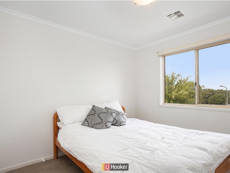 9 Favco Place, Dunlop ACT 2615
