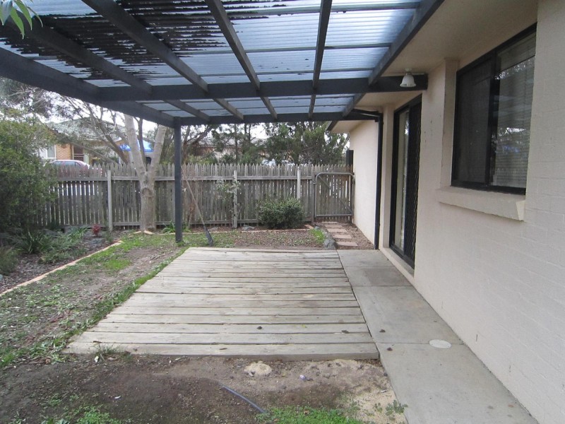 16 Westall Place, Dunlop ACT 2615
