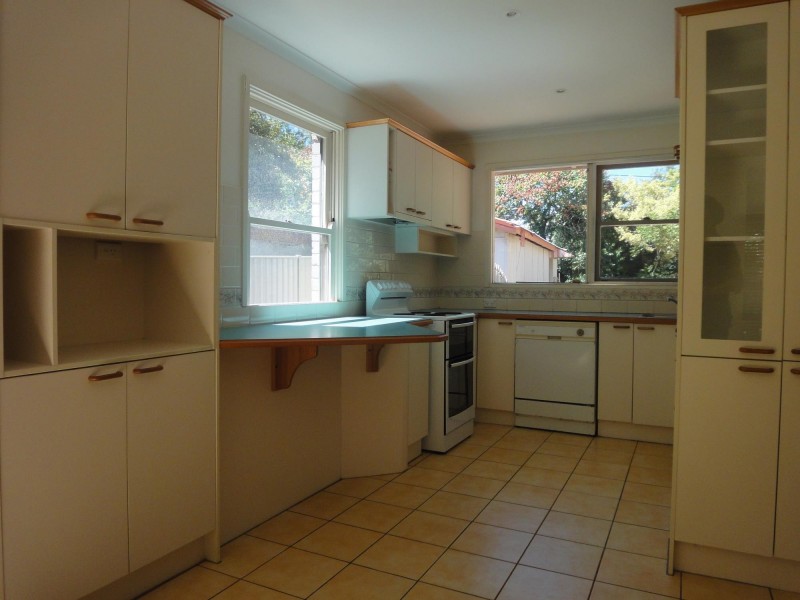 31 Wisdom Street, Hughes ACT 2605