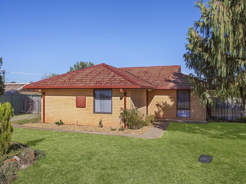 40 Ennor Crescent, Florey ACT 2615