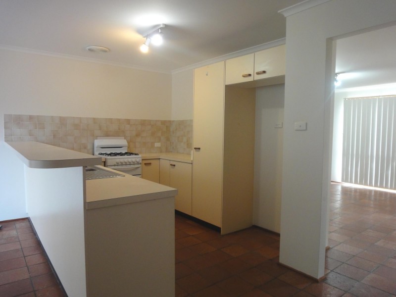 71 Twelvetrees Crescent, Florey ACT 2615