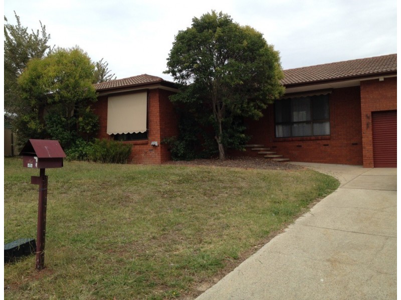 7 Southern Close, Chisholm ACT 2905