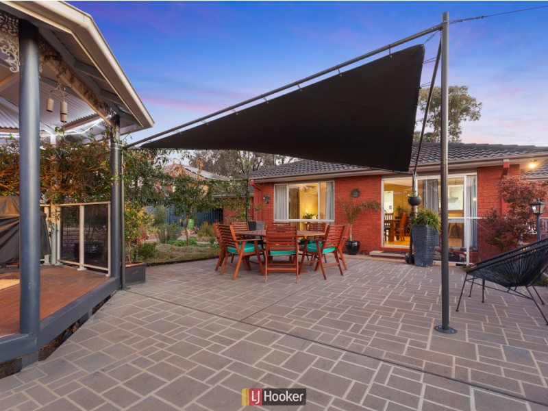 208 Southern Cross Drive, Latham ACT 2615