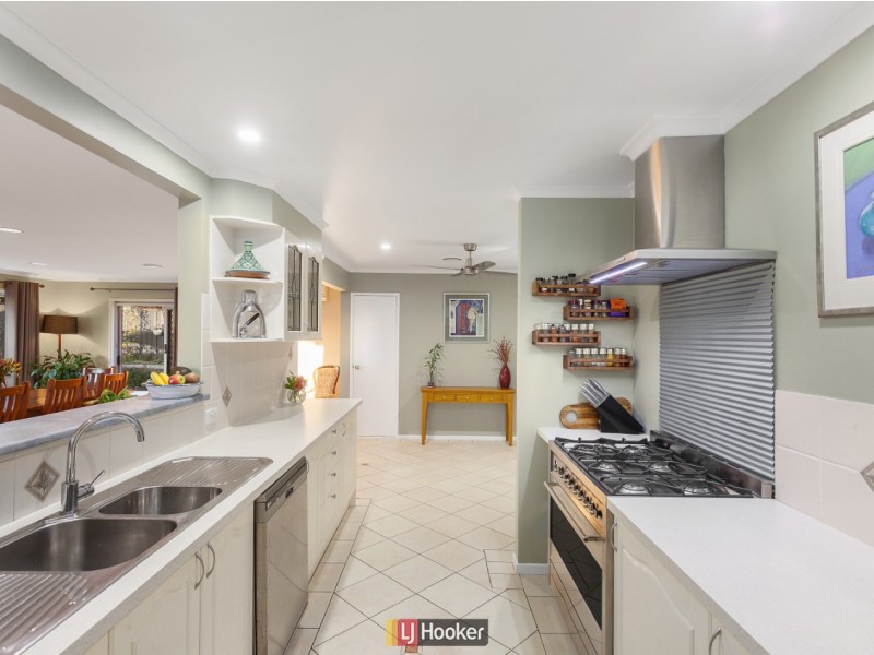 208 Southern Cross Drive, Latham ACT 2615