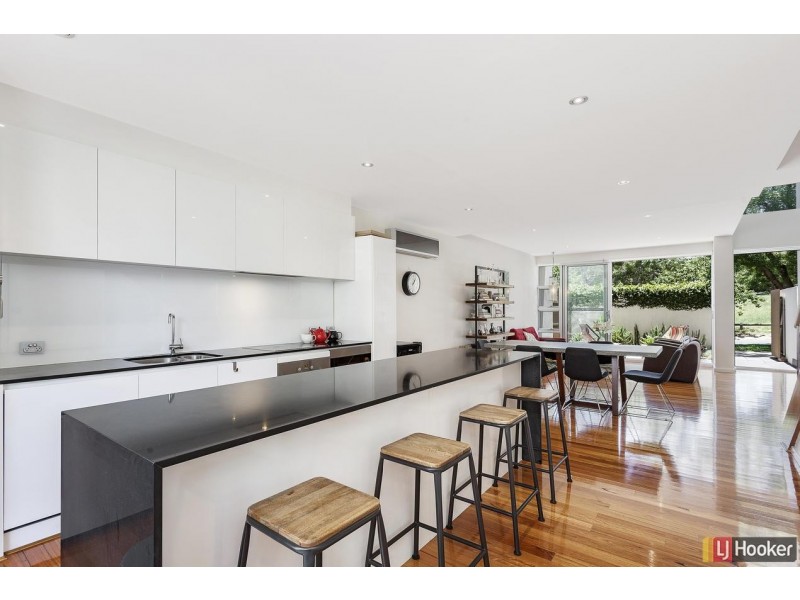 2/49 Hampton Circuit, Yarralumla ACT 2600
