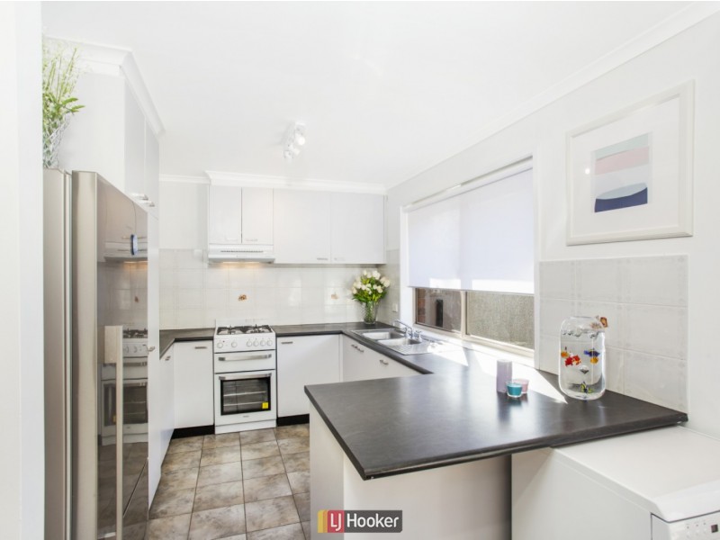 16 Noongale Court, Ngunnawal ACT 2913