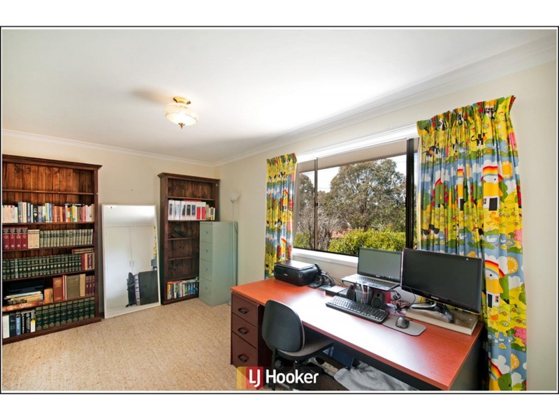 4 Bussell Crescent, Cook ACT 2614