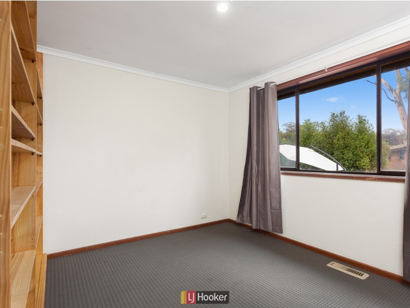 4 Dodd Place, Spence ACT 2615