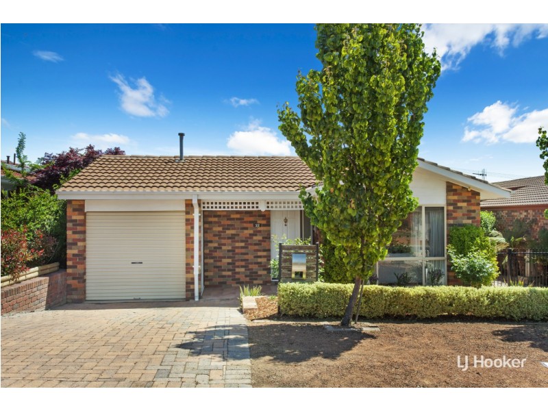22 Ashcroft Crescent, Monash ACT 2904
