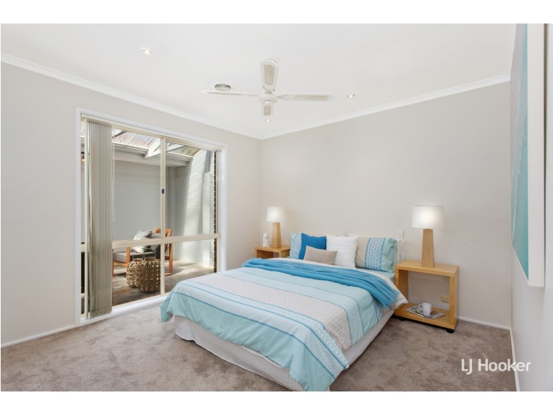 22 Ashcroft Crescent, Monash ACT 2904