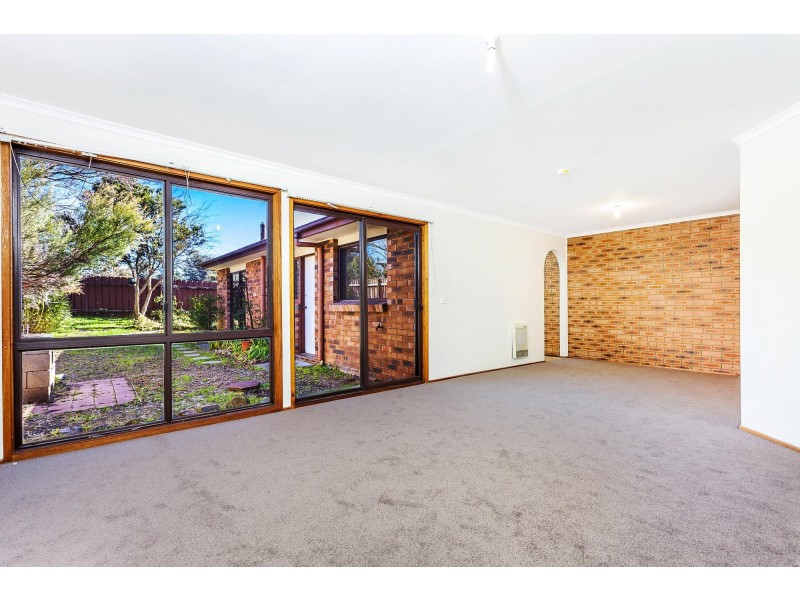 4 Flecker Place, Florey ACT 2615